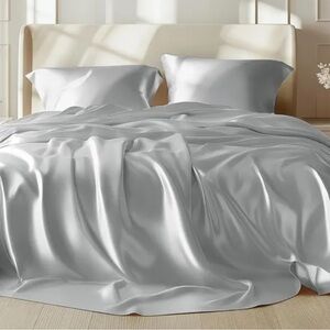 BEDSURE QUEEN 4pc Satin Sheet Bedding Set Elegant Breathable